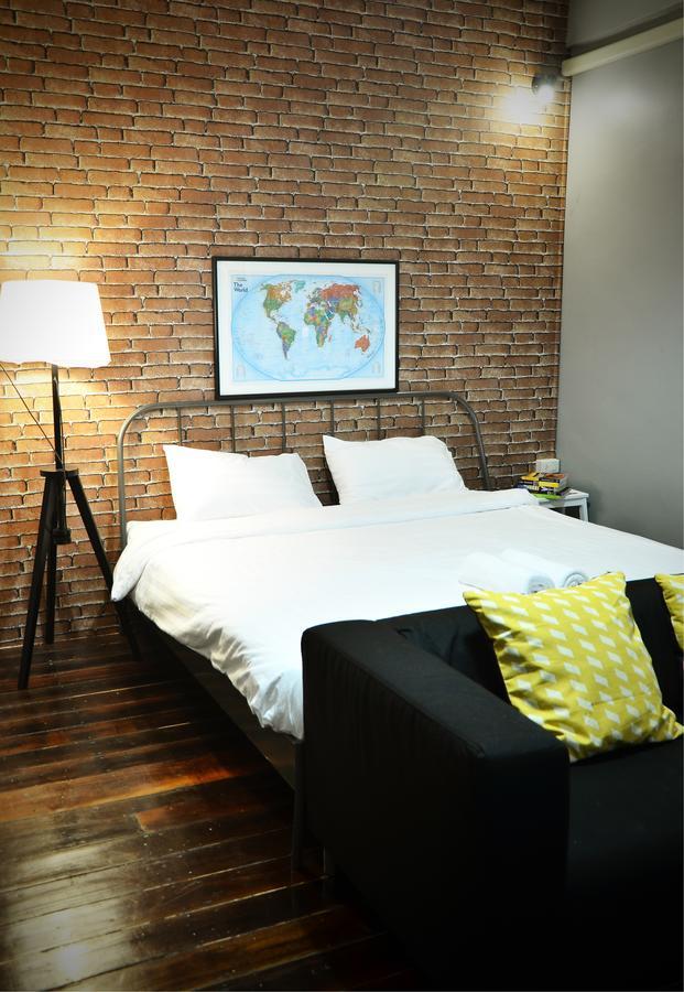 Goodfellas Thong Lo Hostel #Check In Time Needed# Bangkok Eksteriør billede