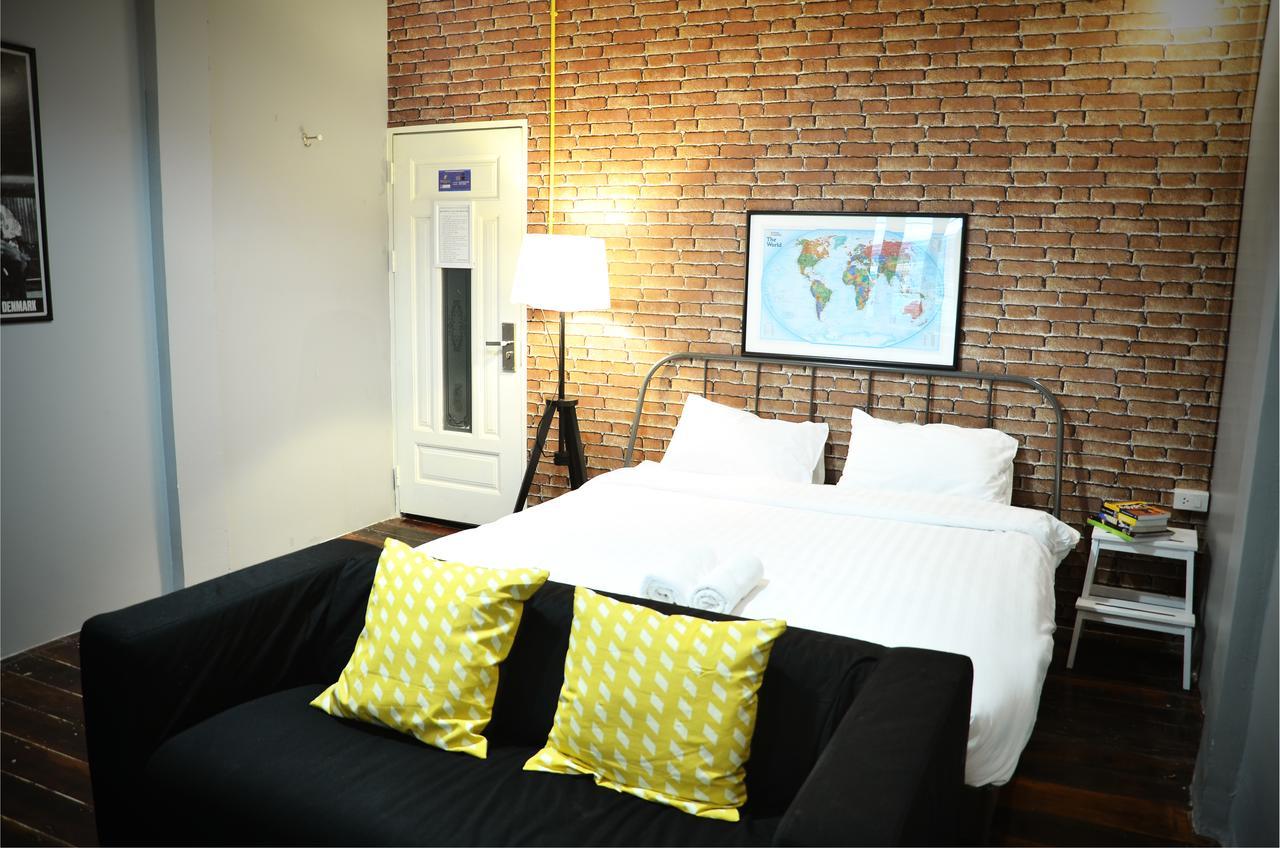 Goodfellas Thong Lo Hostel #Check In Time Needed# Bangkok Eksteriør billede